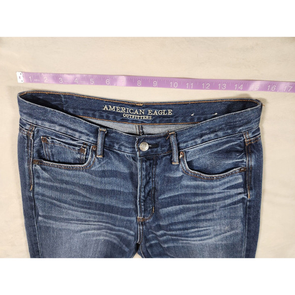 6 Short American Eagle Jeans Womens Hi-Rise Girlfriend Ripped Button Fly Distres - Picture 11 of 16